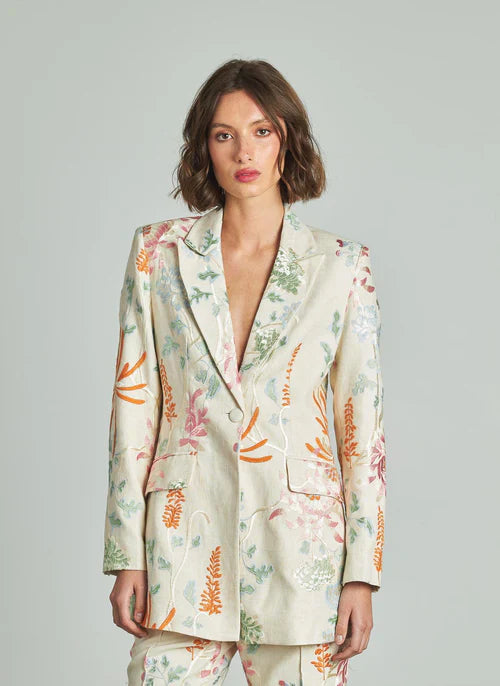 ESTHER - CONJUNTO BORDADO DE BLAZER Y PANTALÓN