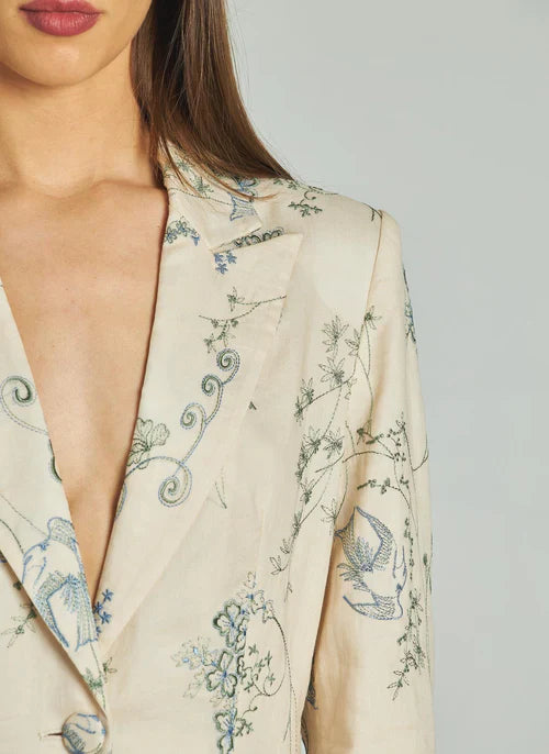 ESTHER - CONJUNTO BORDADO DE BLAZER Y PANTALÓN