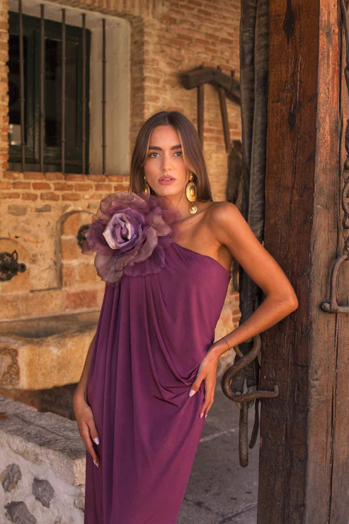 MANUELA - VESTIDO ASIMÉTRICO CON FLOR