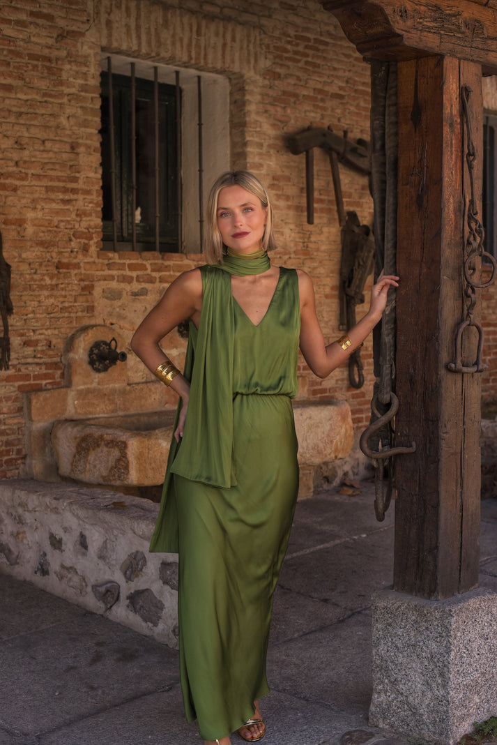 EVANGELINA - VESTIDO LARGO FLUIDO CON LAZADA