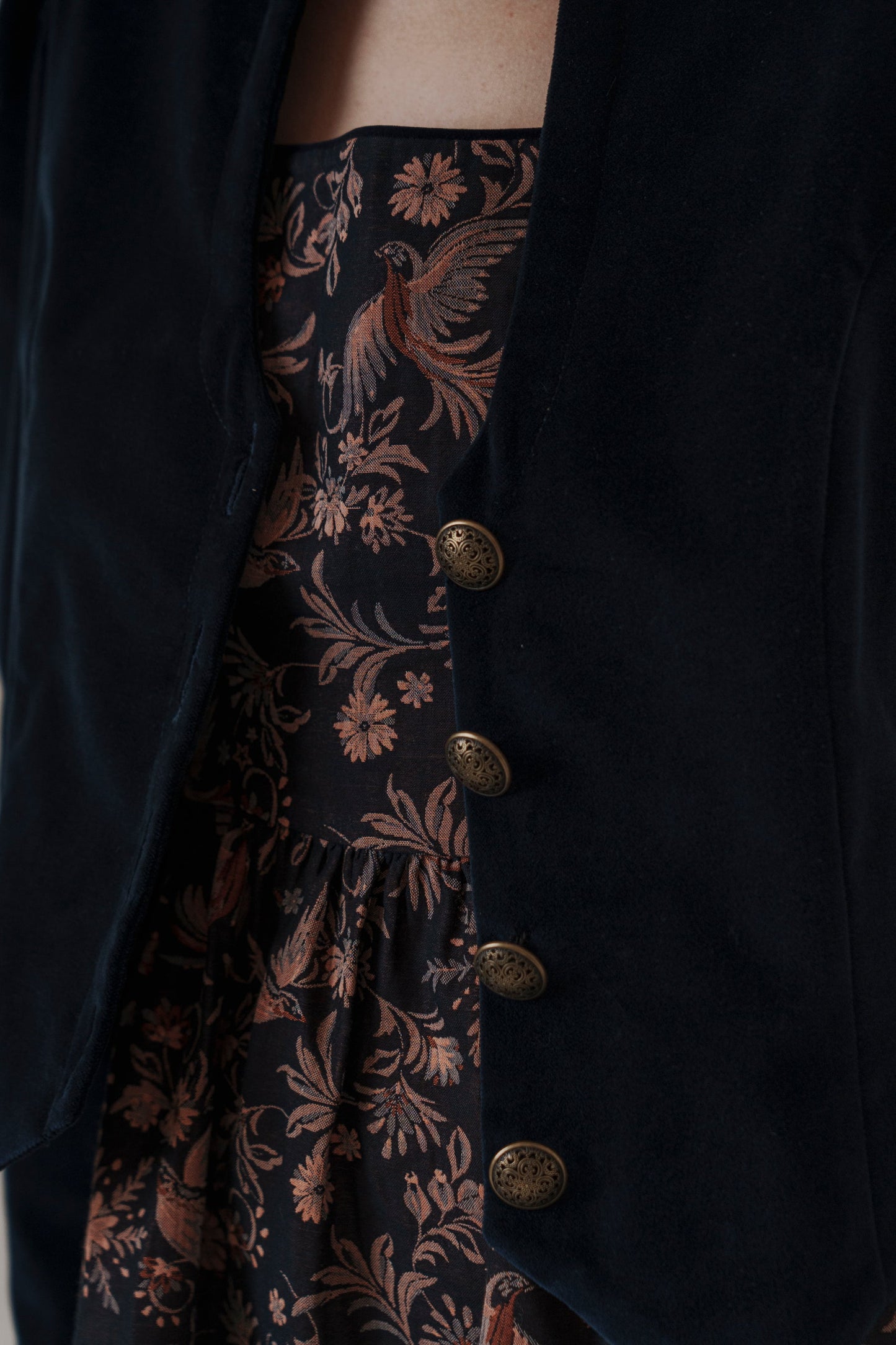MAYKA - VESTIDO MIDI ESTAMPADO