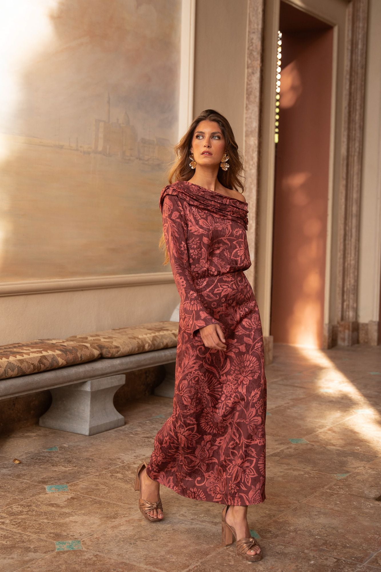 NARCISA - VESTIDO MIDI CON ESCOTE DRAPEADO