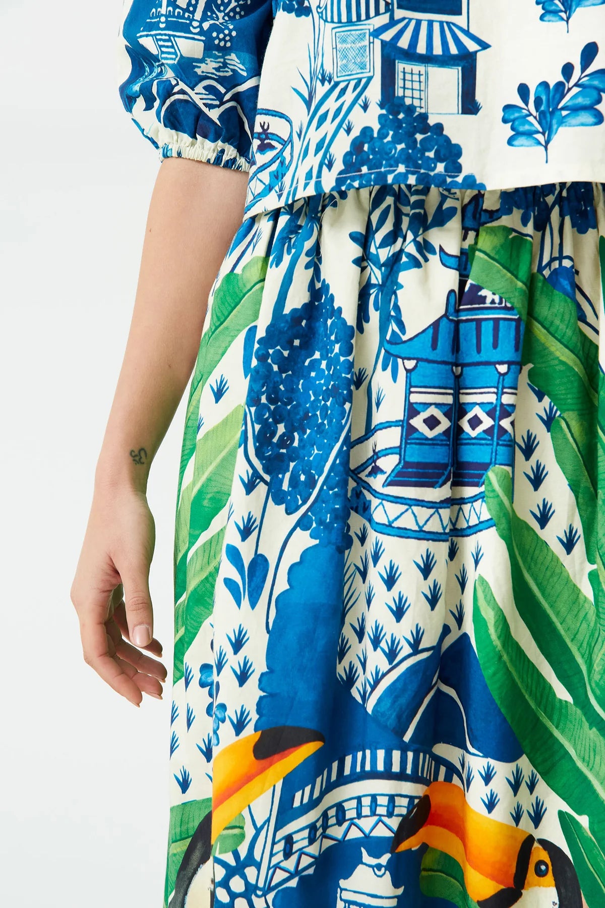 CALISTA - CONJUNTO ESTAMPADO DE FALDA Y BLUSA