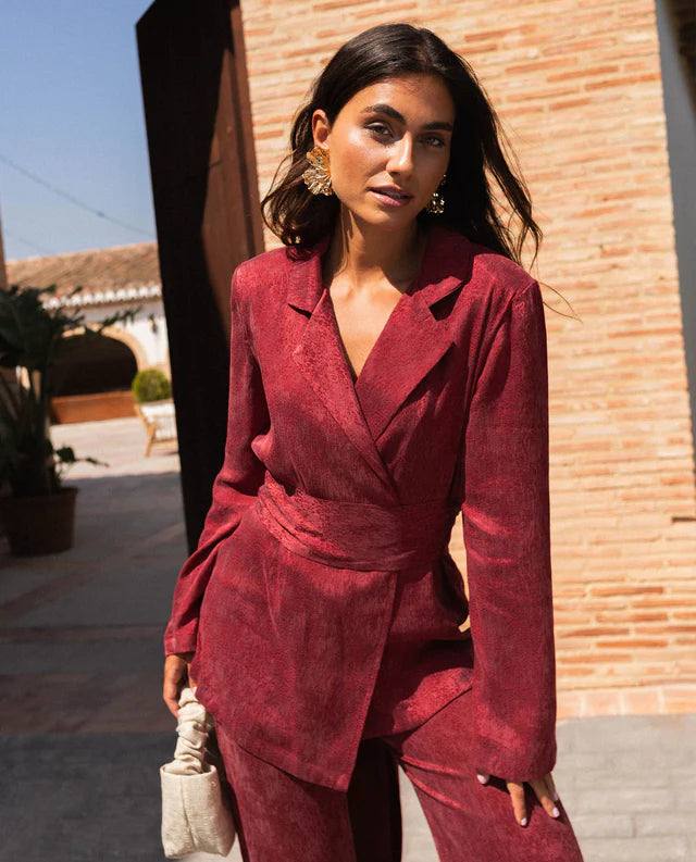 MODESTA - CONJUNTO DE BLAZER Y PANTALÓN EN JACQUARD