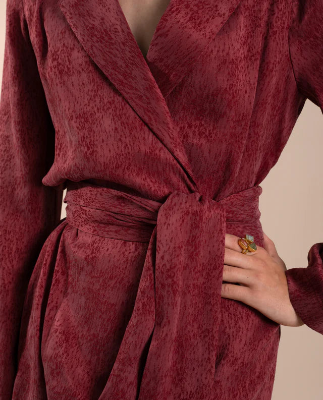 MODESTA - CONJUNTO DE BLAZER Y PANTALÓN EN JACQUARD