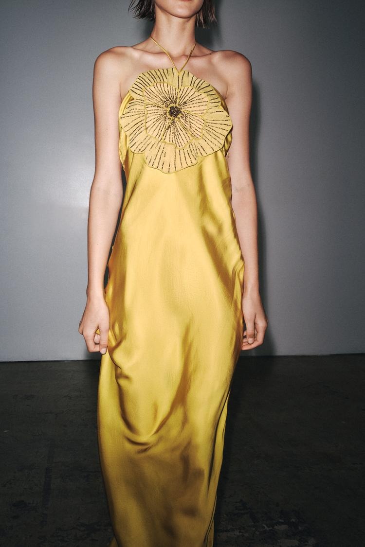 DORIS - VESTIDO LARGO HALTER CON FLOR
