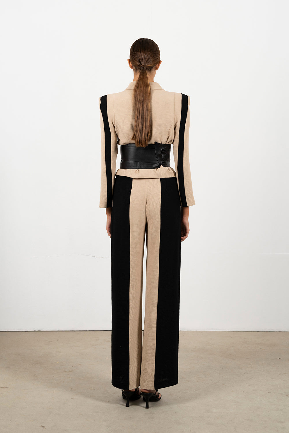 MAIDER - CONJUNTO BLAZER Y PANTALÓN TRAJE