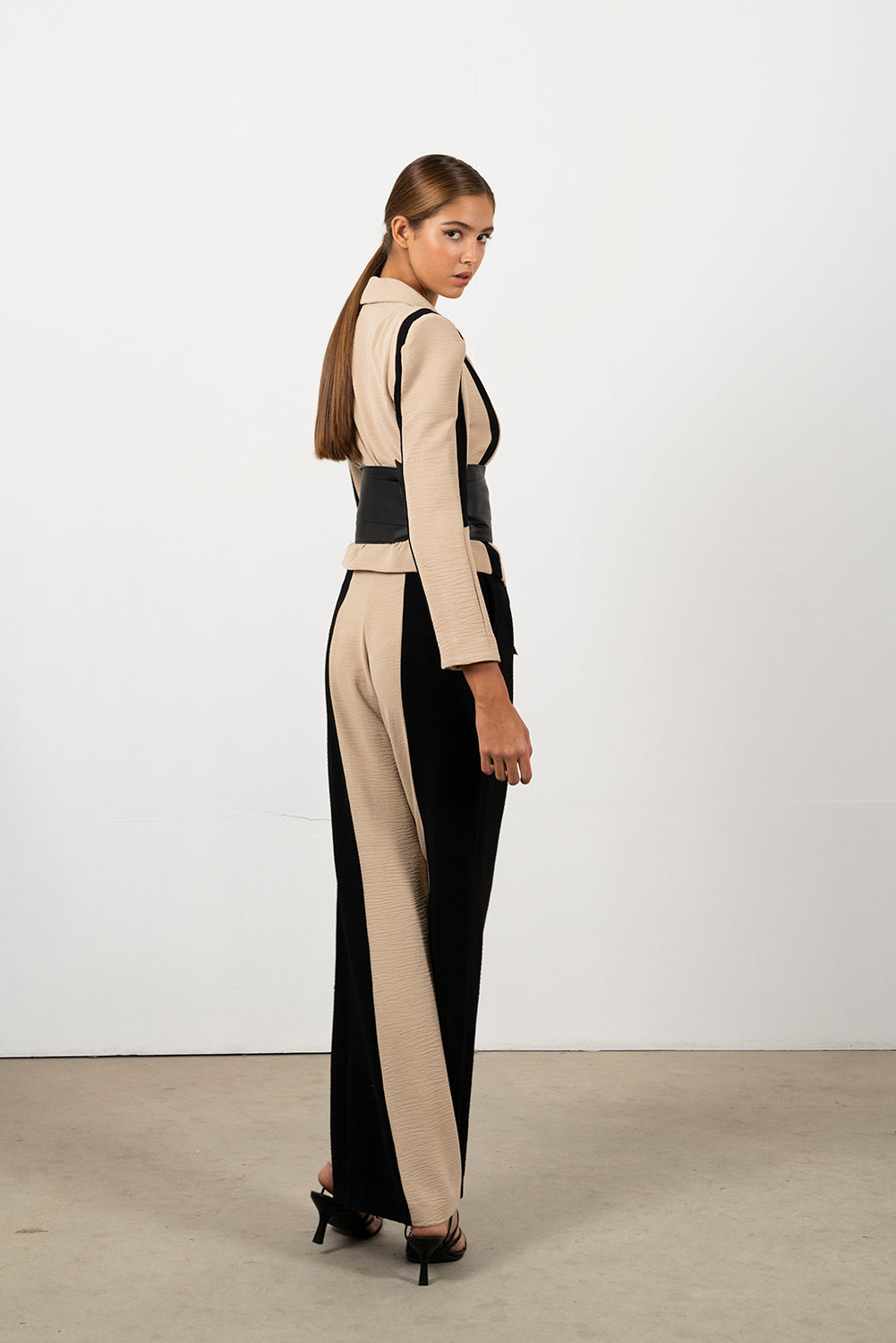 MAIDER - CONJUNTO BLAZER Y PANTALÓN TRAJE