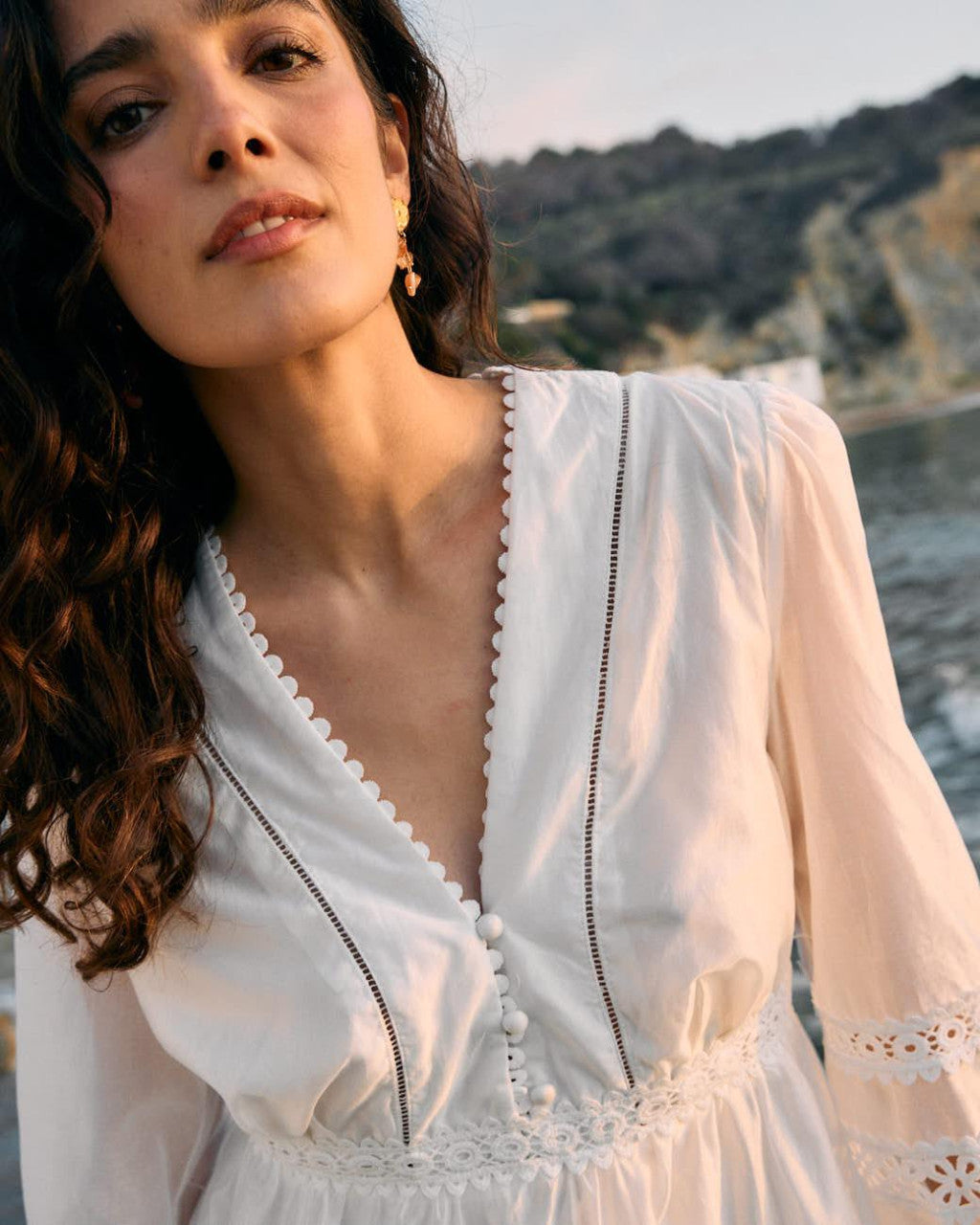 GRISELDA - VESTIDO CORTO DE ENCAJE
