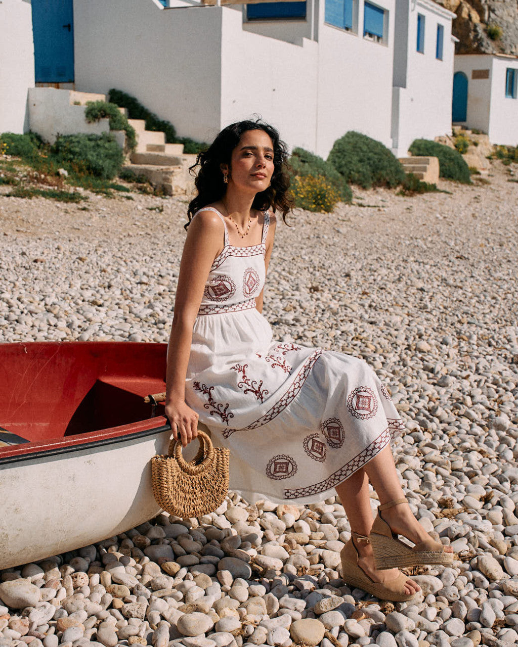 HERMELINDA - VESTIDO LARGO CON BORDADOS