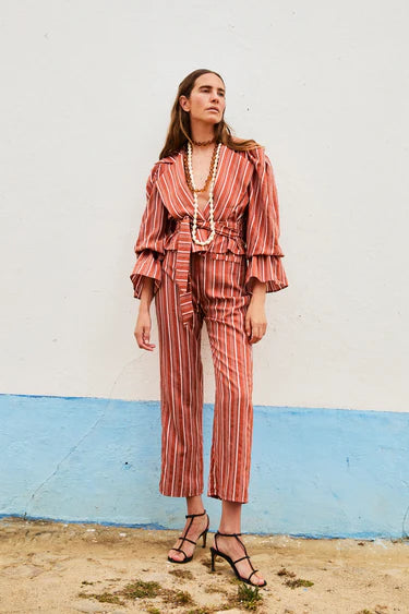 SAIDA - CONJUNTO BLUSA Y PANTALÓN