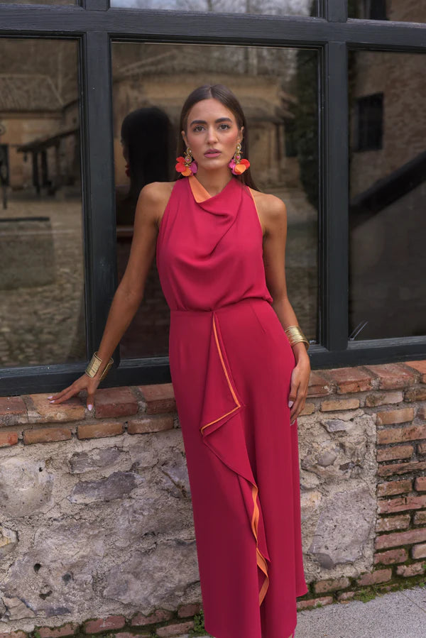 MARIHU - CONJUNTO CON CUELLO DRAPEADO Y FALDA CON VOLANTE