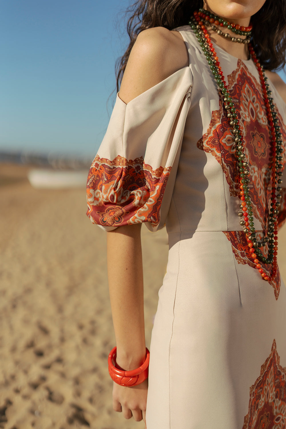NORBERTA - VESTIDO MIDI CON HOMBROS DESCUBIERTOS