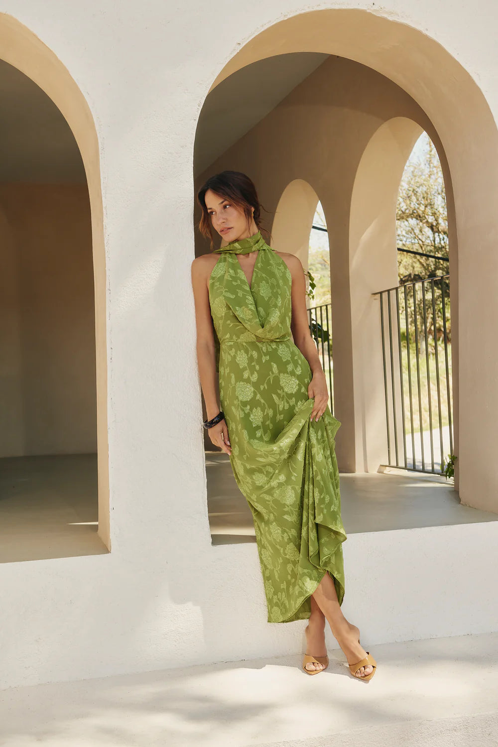 MELINA - VESTIDO HALTER DRAPEADO
