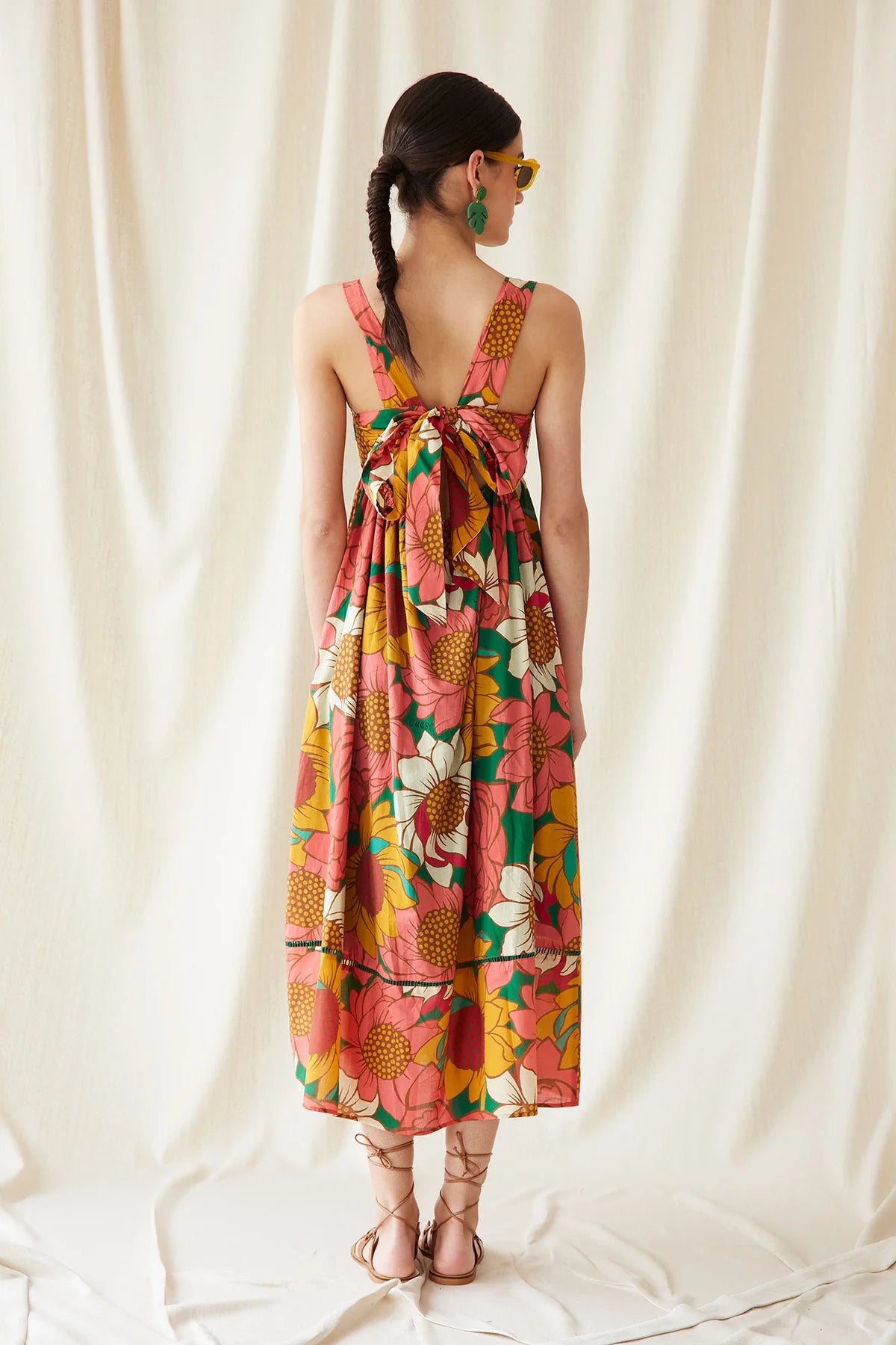EULOGIA - VESTIDO MIDI ESTAMPADO CON LAZO EN LA ESPALDA