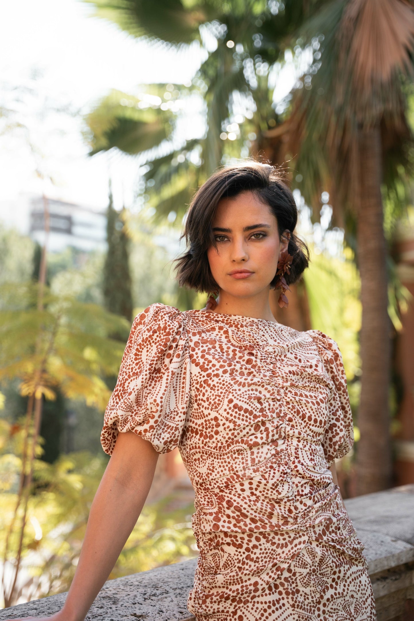 GARDENIA - VESTIDO MIDI CON MANGAS ABULLONADAS