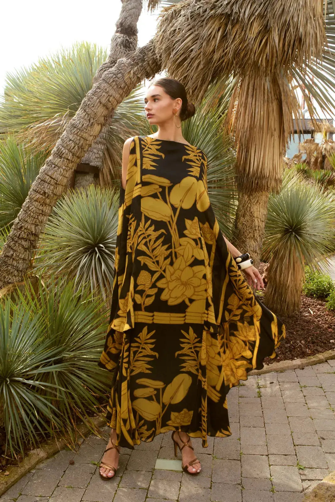 EMILIANA - VESTIDO ESTAMPADO SIN CORTE
