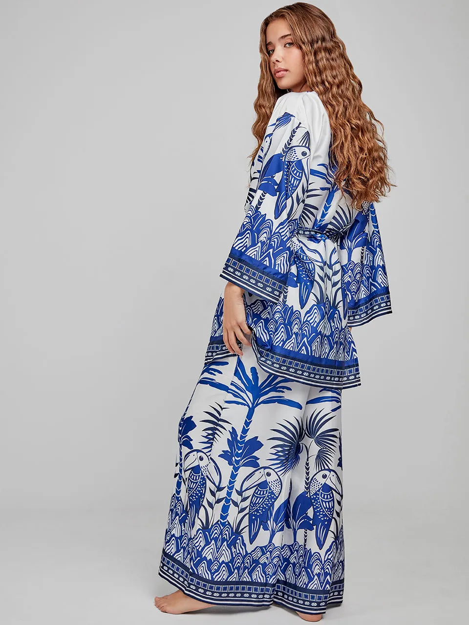 PAMELA - CONJUNTO DE KIMONO Y PANTALÓN