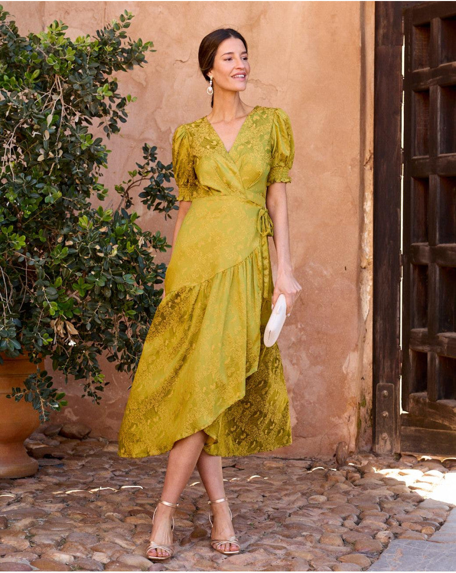 CORAL - VESTIDO CON ESCOTE EN V