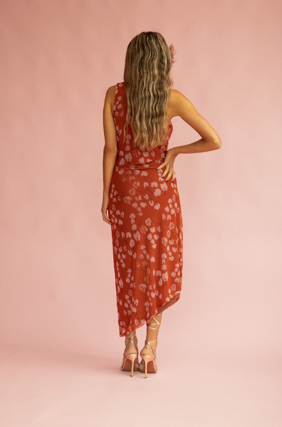 AMARANTA - VESTIDO ASIMÉTRICO ESTAMPADO